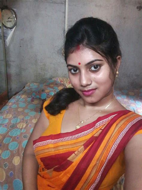 desi sex bhabhi photo|Sexually Teasing Desi Nude Bhabhi Photo Gallery – 57 Pics